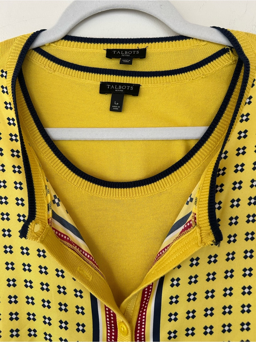 Talbots Women’s 2pc Yellow Cardigan and Shell Set. Size Large Petite. - Picture 3 of 9